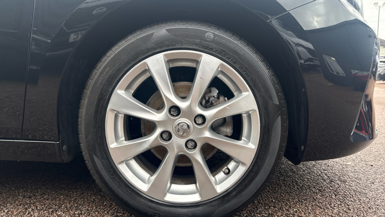 Vauxhall Corsa 1.2 SE 5dr Petrol Hatchback